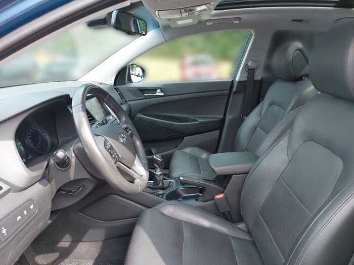 Hyundai Tucson Premium 4WD*LEDER*SHZG*SMART-KEY*