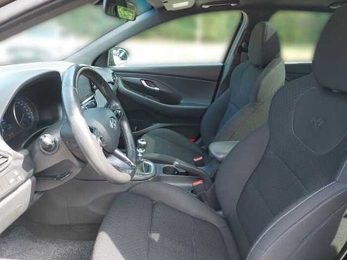 Hyundai i30 N Line*PANORAMADACH*NAVI*PDC