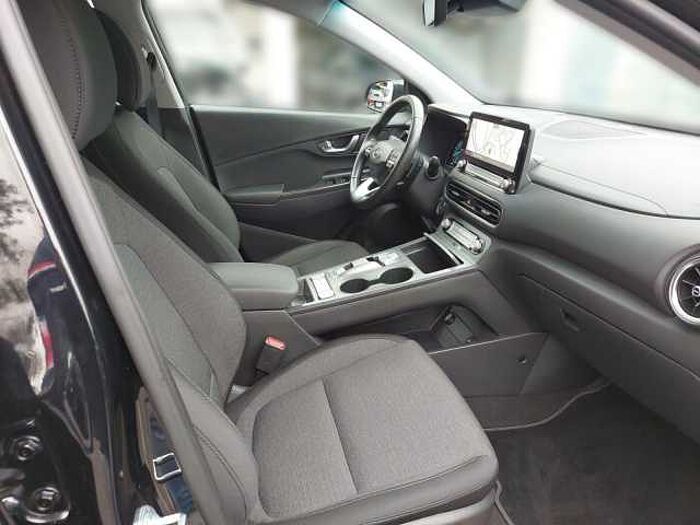 Hyundai Kona Advantage Elektro NAVI, SHZG, LENK.-BEH.,