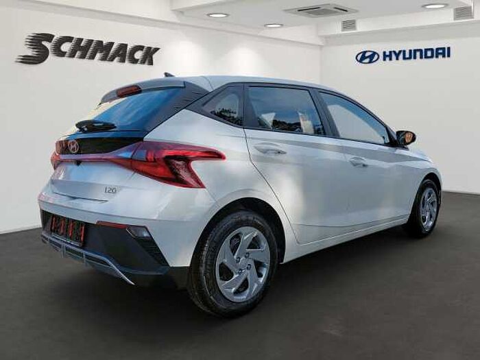 Hyundai i20 Select*SOFORT VERFÜGBAR*INKL.WINTERREIFEN