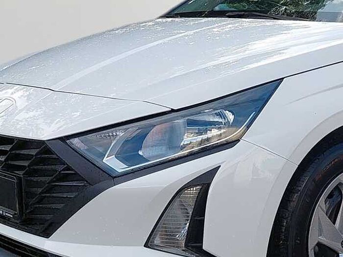 Hyundai i20 Select*SOFORT VERFÜGBAR*INKL.WINTERREIFEN