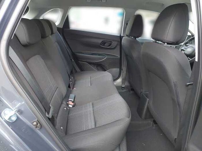 Hyundai i20 Select*SOFORT VERFÜGBAR*INKL.WINTERREIFEN