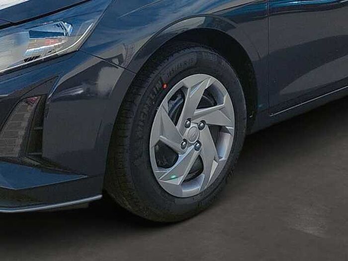 Hyundai i20 Select*SOFORT VERFÜGBAR*INKL. WINTERREIFEN