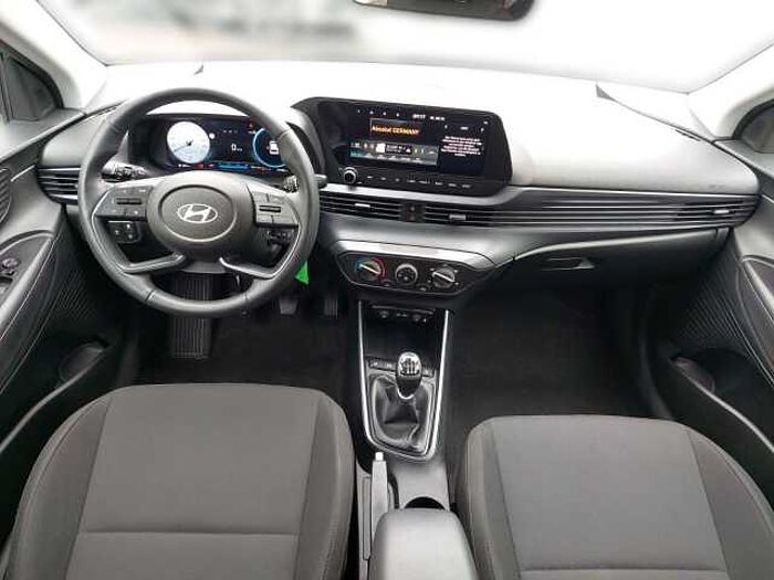 Hyundai i20 Trend*NAVI*PDC*KLIMA*SHZG