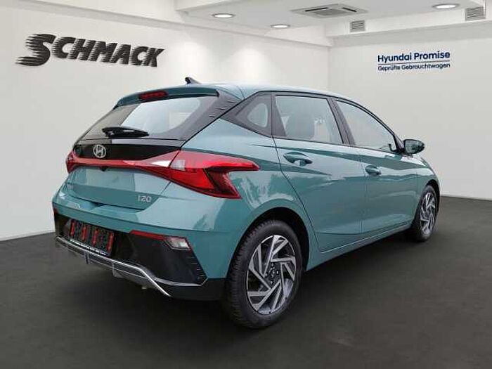 Hyundai i20 Trend*NAVI*PDC*KLIMA*SHZG