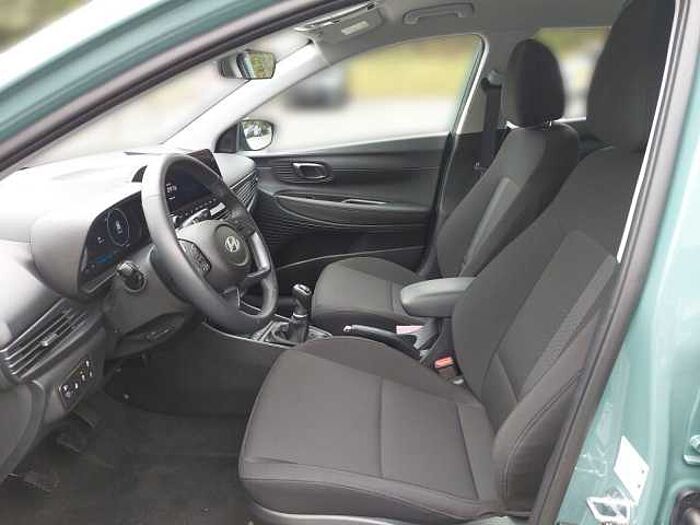 Hyundai i20 Trend*NAVI*PDC*KLIMA*SHZG