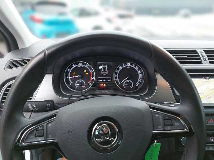 SKODA Fabia Ambition*PDC*NAVI*ACC