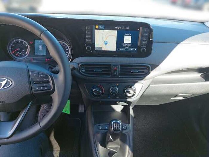 Hyundai i10 Intro Edition*NAVI*SHZG*