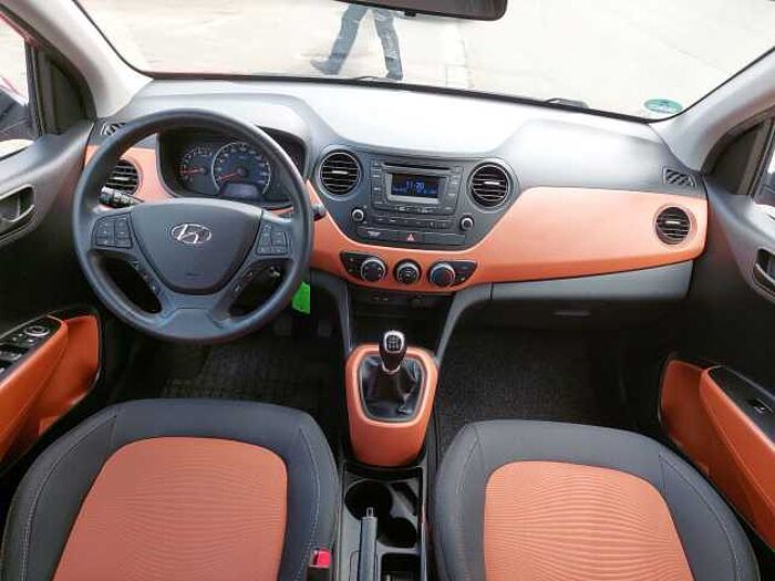 Hyundai i10 FIFA World Cup Edition*ALLWETTER*SHZG*