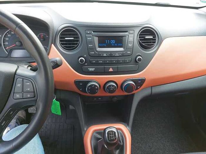 Hyundai i10 FIFA World Cup Edition*ALLWETTER*SHZG*