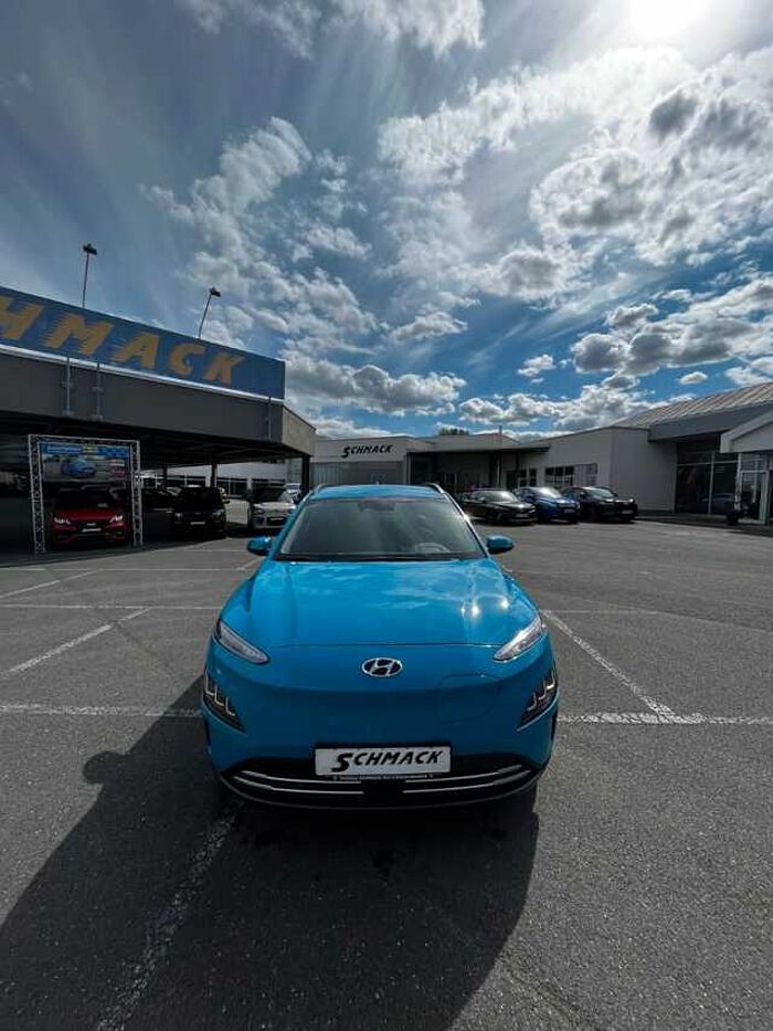 Hyundai Kona Prime Elektro 2WD*LEDER*NAVI*PDC*KAMERA