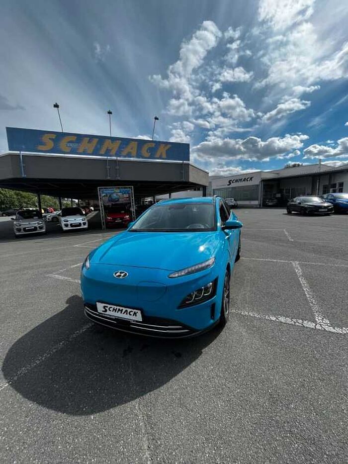 Hyundai Kona Prime Elektro 2WD*LEDER*NAVI*PDC*KAMERA