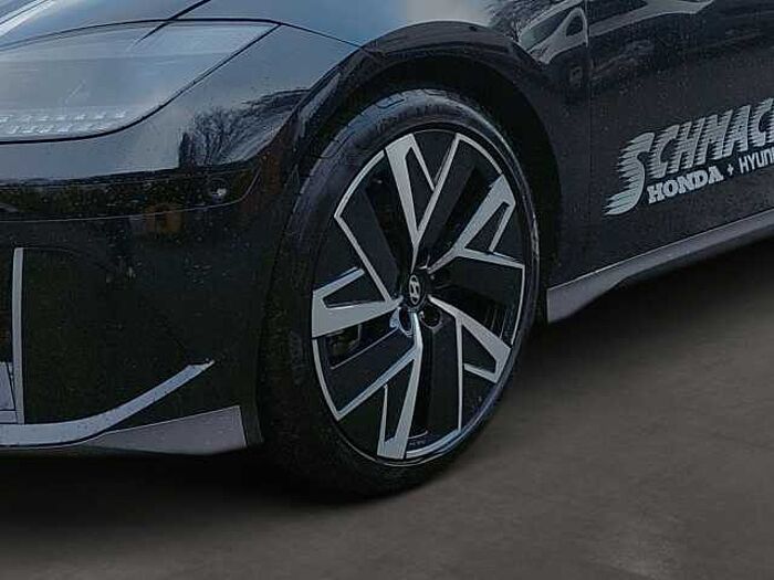 Hyundai IONIQ 6 Uniq Elektro 4WD*DIG. AUßENSPIEGEL*PDC