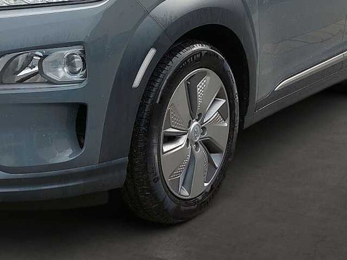 Hyundai Kona Advantage Elektro 2WD*SOFORT VERFÜGBAR*