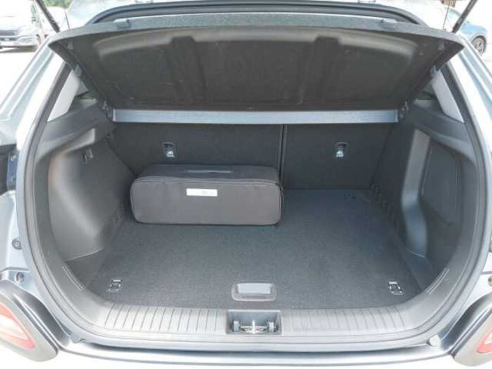 Hyundai Kona Advantage Elektro 2WD/Wärmepumpe/Navi