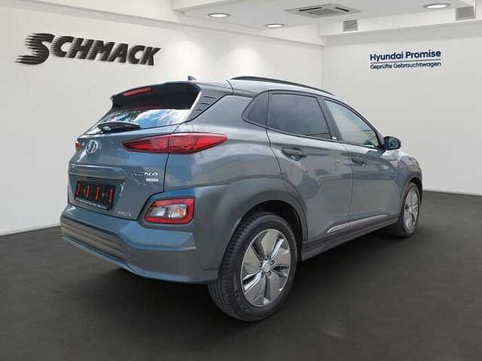 Hyundai Kona Advantage Elektro 2WD/Wärmepumpe/Navi