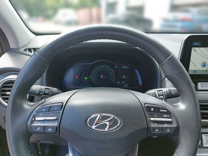 Hyundai Kona Advantage Elektro 2WD/Wärmepumpe/Navi